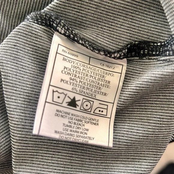 Men’s Medium Las Vegas Golden Knights Athletic Polo - Picture 5 of 5